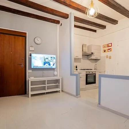 Juliet's Paradise House